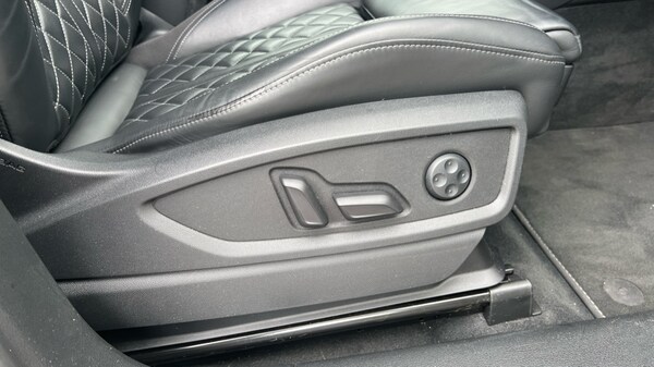Used Audi Q5 2022 for sale - 76244590: Photo 29