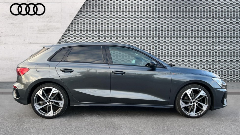 Used Audi A3 2022 for sale - 77060621: Photo 4