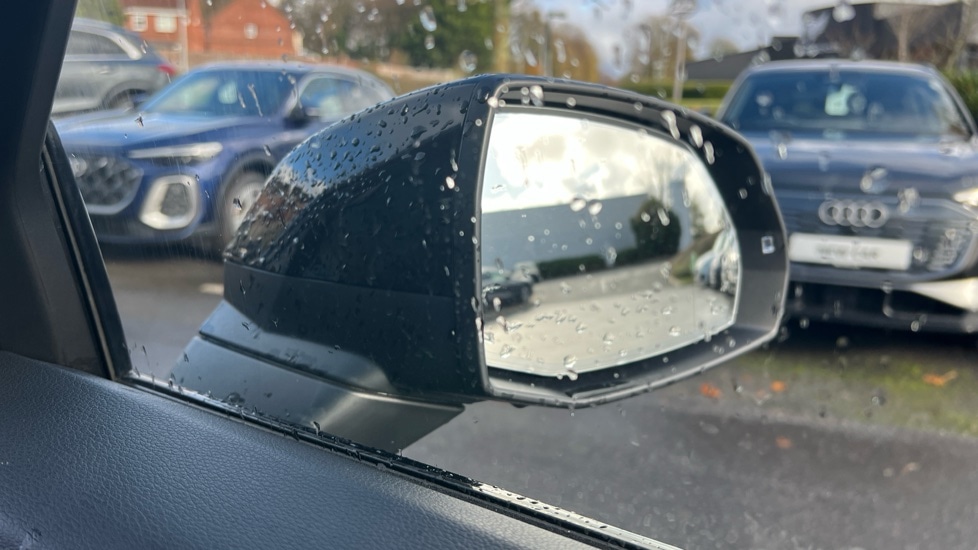 Used Audi Q5 2023 for sale - 76788327: Photo 32