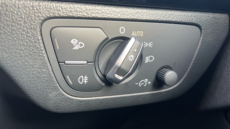 Used Audi Q5 2023 for sale - 76788327: Photo 54