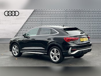 Used Audi Q3 2023 for sale - 76302260: Photo