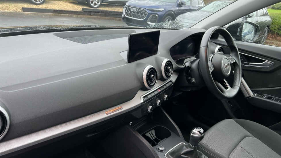 Used Audi Q2 2023 for sale - 77021876: Photo 2