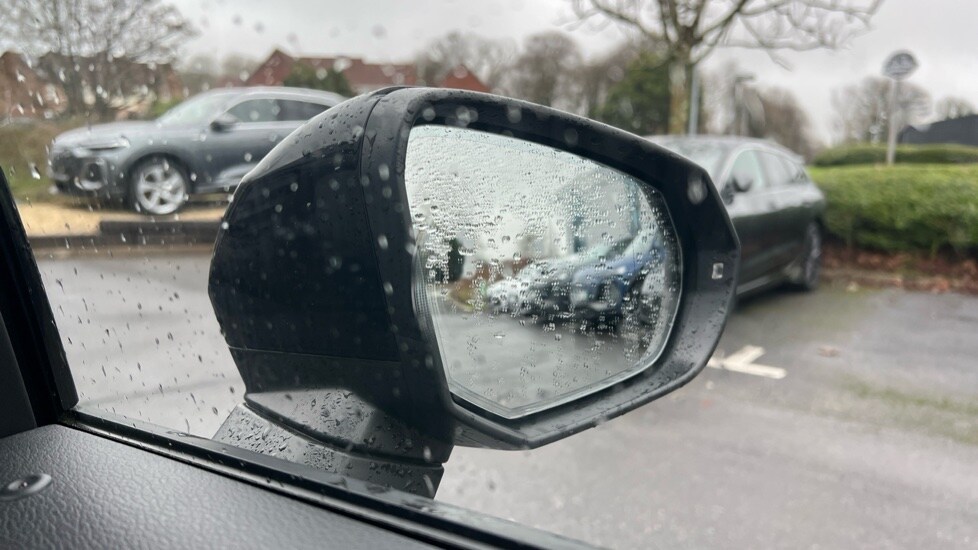 Used Audi Q2 2023 for sale - 77021876: Photo 32