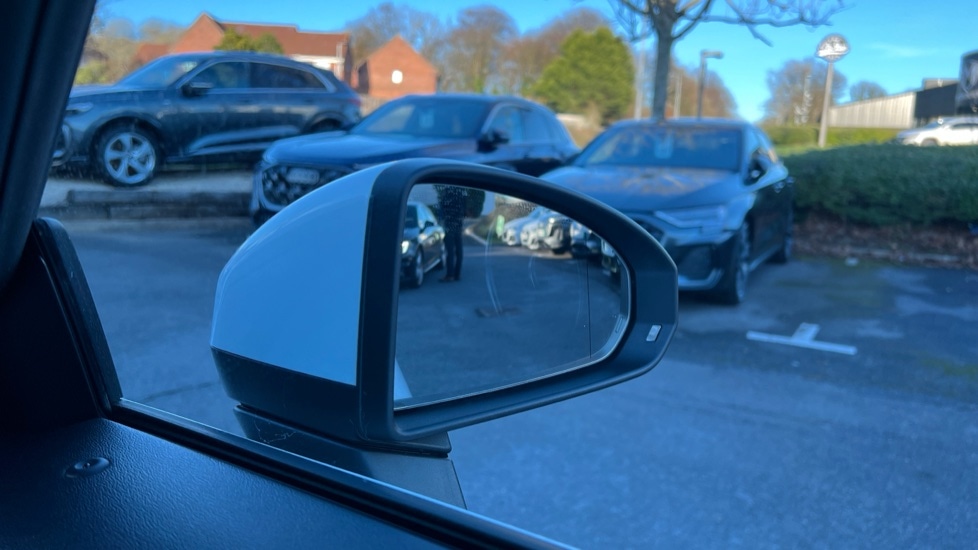 Used Audi TT 2022 for sale - 76664490: Photo 32