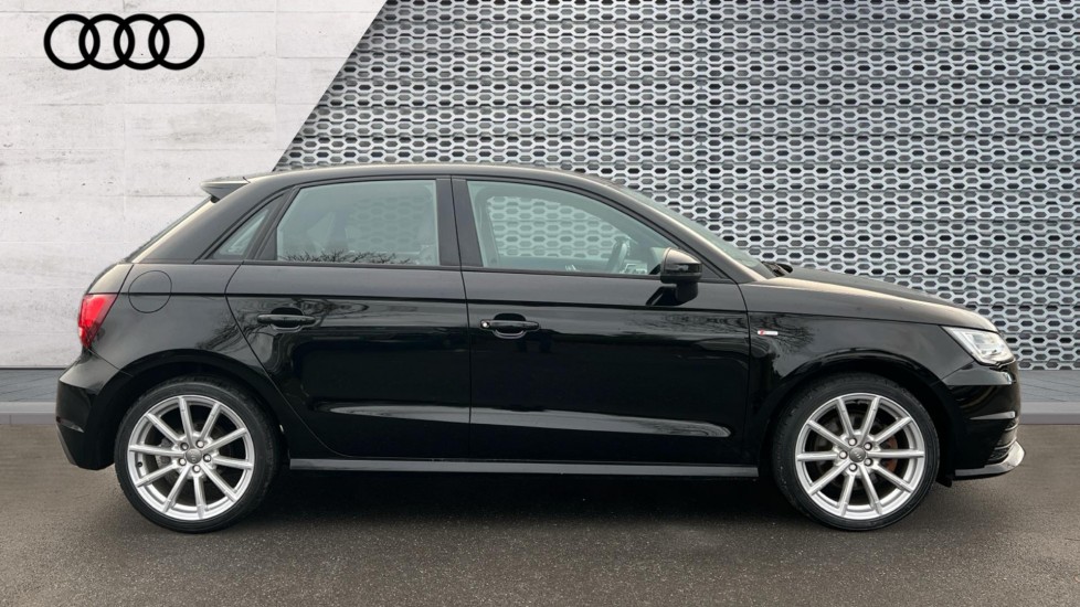 Used Audi A1 2018 for sale - 76597979: Photo 4