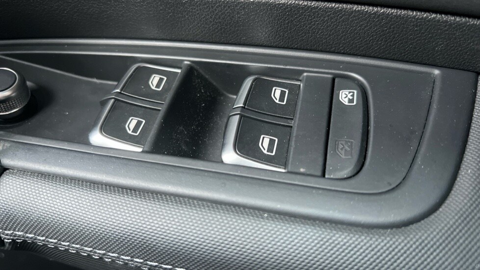 Used Audi A1 2018 for sale - 76597979: Photo 43