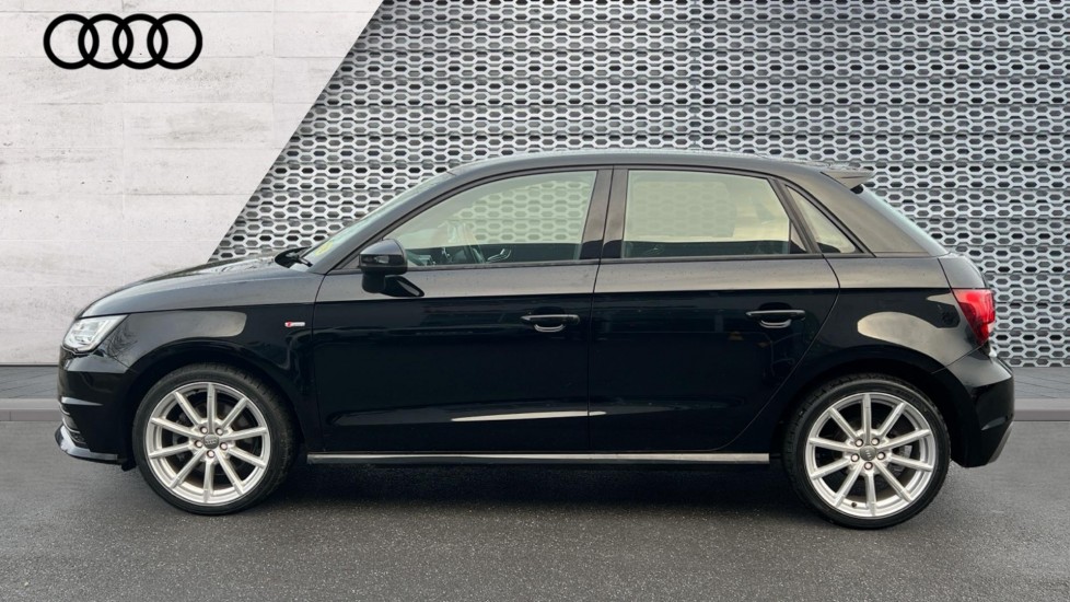 Used Audi A1 2018 for sale - 76597979: Photo 9