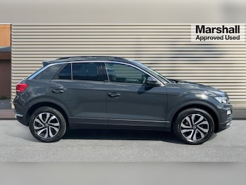 Used Volkswagen T-Roc 2022 for sale - 75748340: Photo