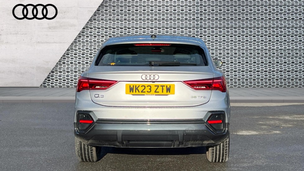 Used Audi Q3 2023 for sale - 76750089: Photo 11