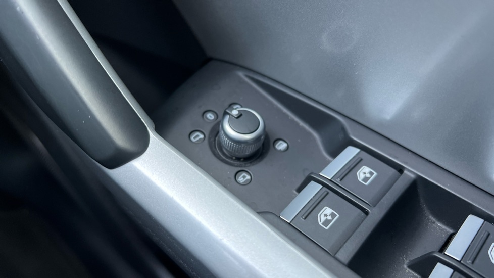 Used Audi Q3 2023 for sale - 76750089: Photo 54