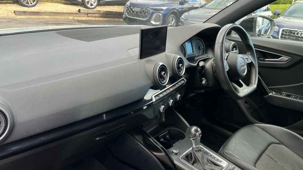 Used Audi Q2 2020 for sale - 76954441: Photo 2