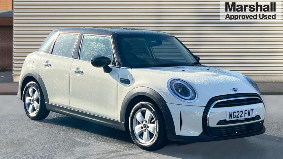 Used MINI Hatch 2022 for sale - 76140225: Photo 1