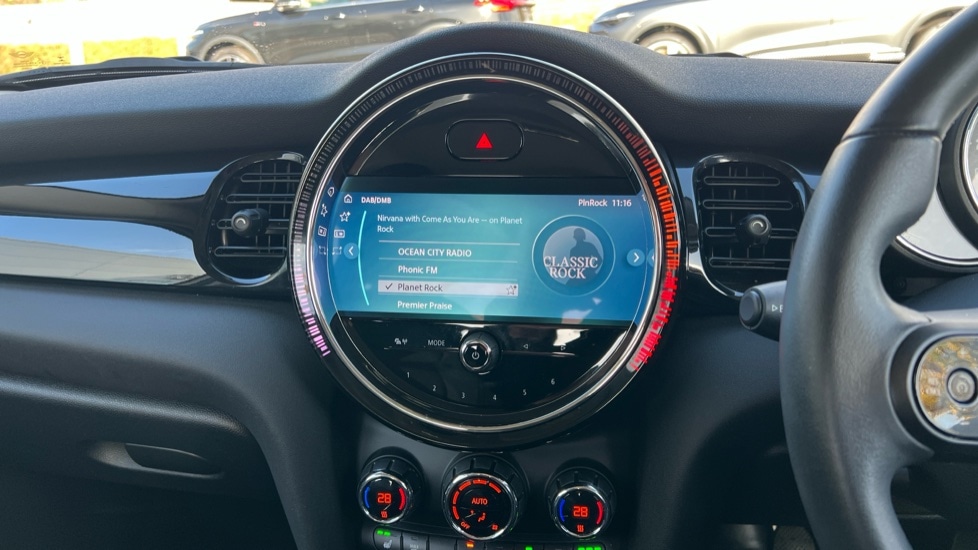 Used MINI Hatch 2022 for sale - 76140225: Photo 12