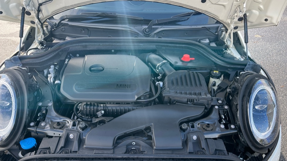 Used MINI Hatch 2022 for sale - 76140225: Photo 16