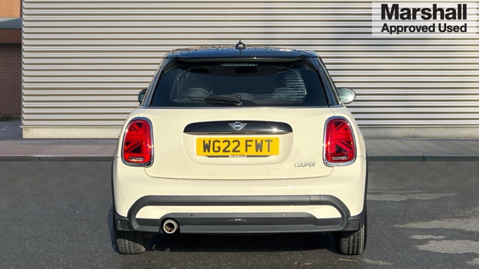Used MINI Hatch 2022 for sale - 76140225: Photo 4