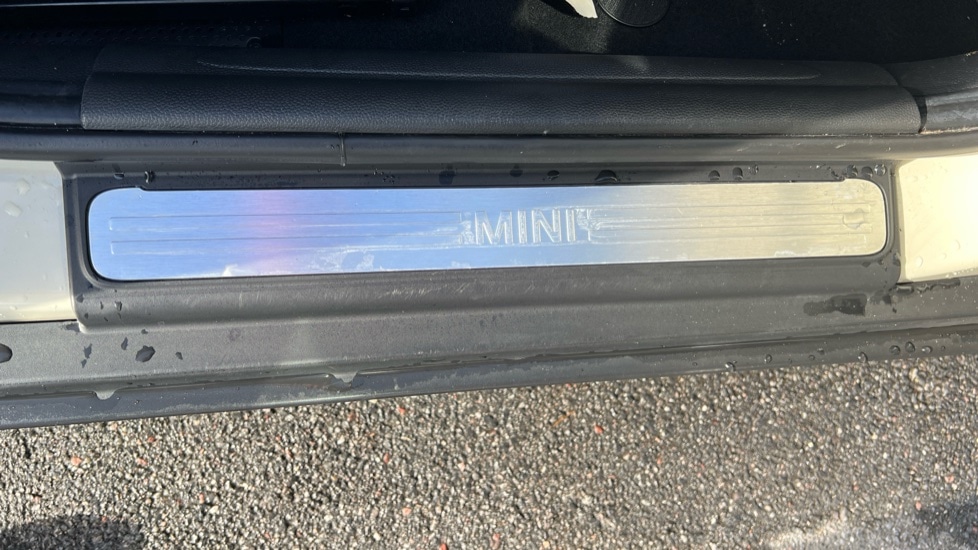 Used MINI Hatch 2022 for sale - 76140225: Photo 46