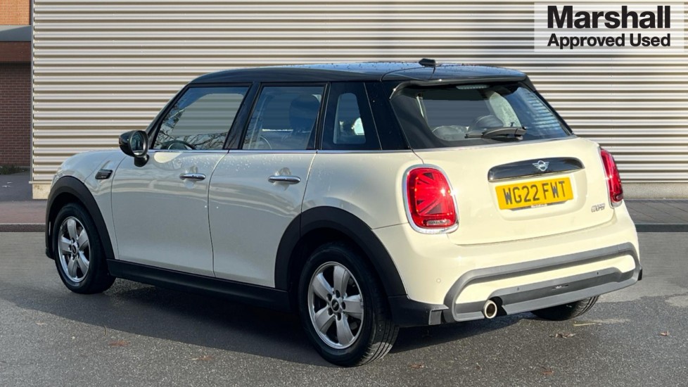 Used MINI Hatch 2022 for sale - 76140225: Photo 5