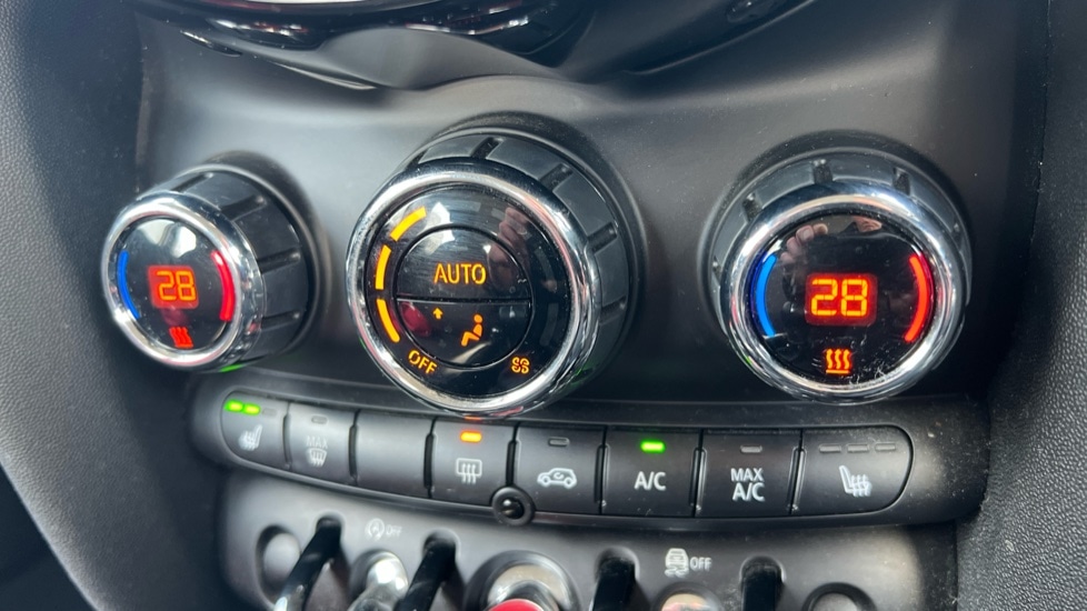 Used MINI Hatch 2022 for sale - 76140225: Photo 55