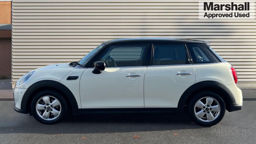 Used MINI Hatch 2022 for sale - 76140225: Photo 6