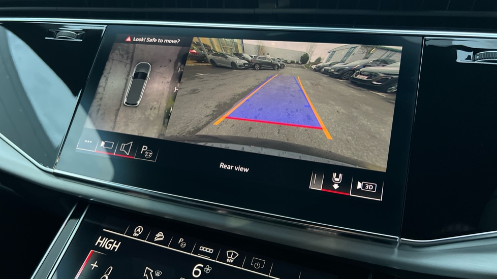 Used Audi Q7 2025 for sale - 76161408: Photo 45