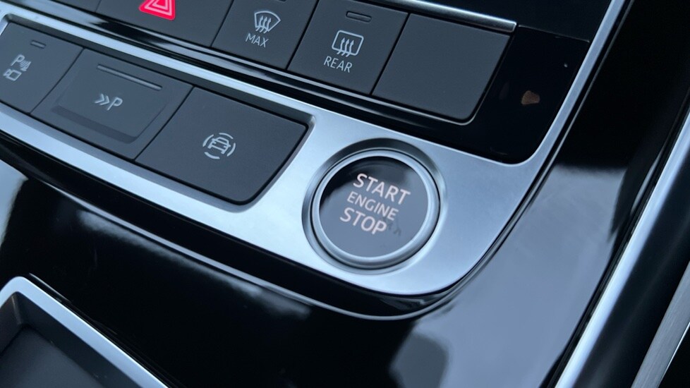 Used Audi Q7 2025 for sale - 76161408: Photo 48