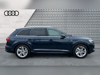 Used Audi Q7 2025 for sale - 76161408: Photo