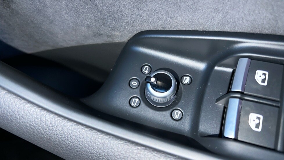 Used Audi Q7 2025 for sale - 76161408: Photo 55