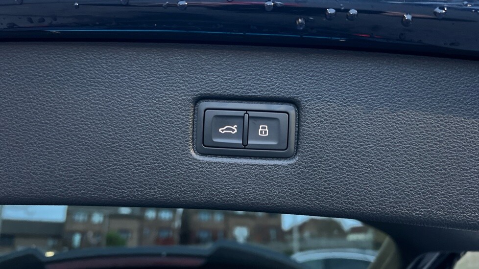 Used Audi Q7 2025 for sale - 76161408: Photo 63