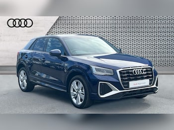Audi - Q2