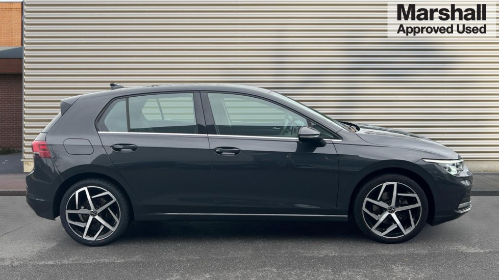 Used Volkswagen Golf 2021 for sale - 76379517: Photo 2