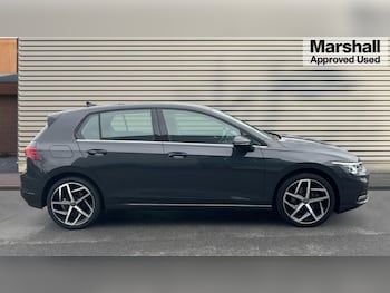 Used Volkswagen Golf 2021 for sale - 76379517: Photo