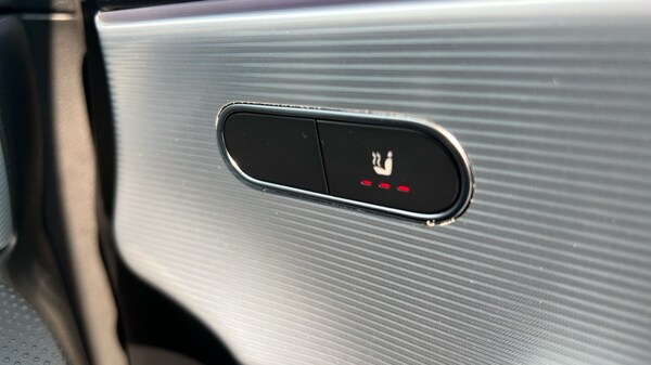 Used Mercedes-Benz A-Class 2022 for sale - 76302426: Photo 34