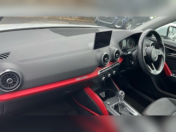 Used Audi Q2 2018 for sale - 76410494: Photo