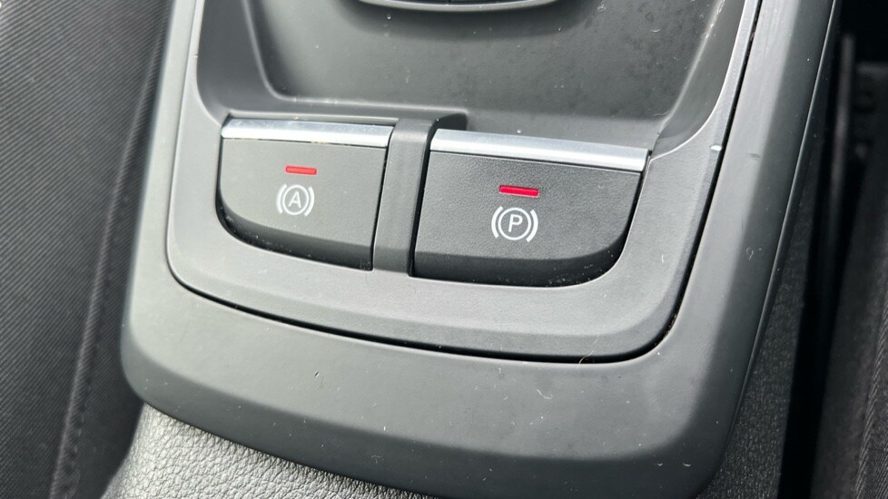 Used Audi Q2 2018 for sale - 76410494: Photo 48