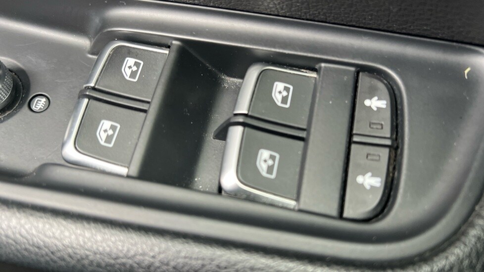 Used Audi Q2 2018 for sale - 76410494: Photo 53