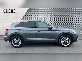 Used Audi Q5 2019 for sale - 76332203: Photo