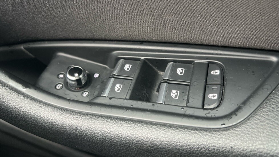 Used Audi A4 2020 for sale - 76609759: Photo 56