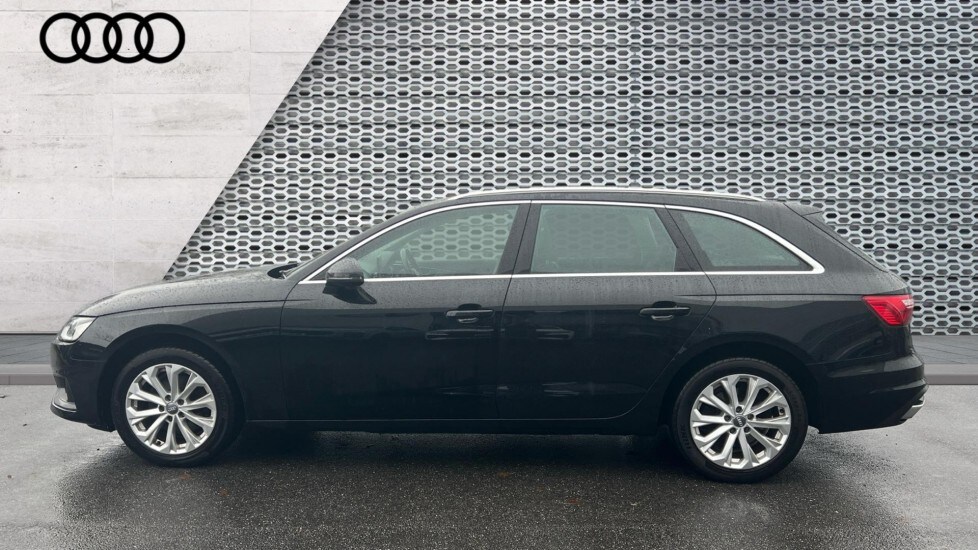 Used Audi A4 2020 for sale - 76609759: Photo 9