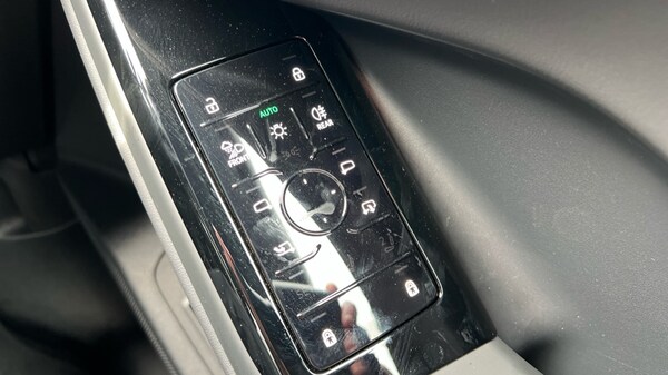 Used Audi Q6 e-tron 2025 for sale - 75602781: Photo 41