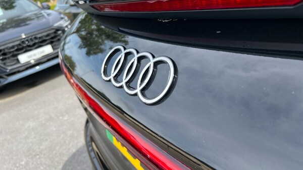 Used Audi Q6 e-tron 2025 for sale - 75602781: Photo 42
