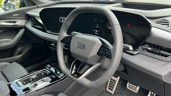 Used Audi Q6 e-tron 2025 for sale - 75602781: Photo 6