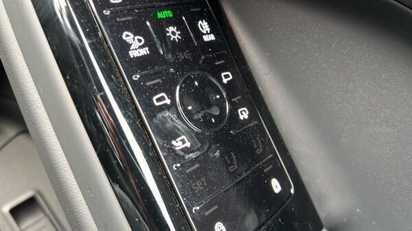 Used Audi Q6 e-tron 2025 for sale - 75602781: Photo 83