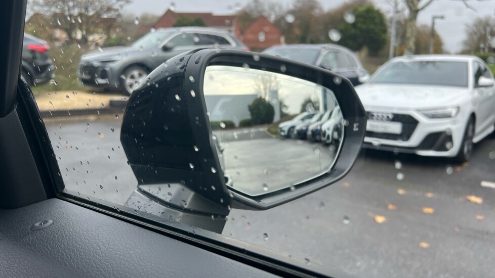 Used Audi Q2 2024 for sale - 76428106: Photo 32