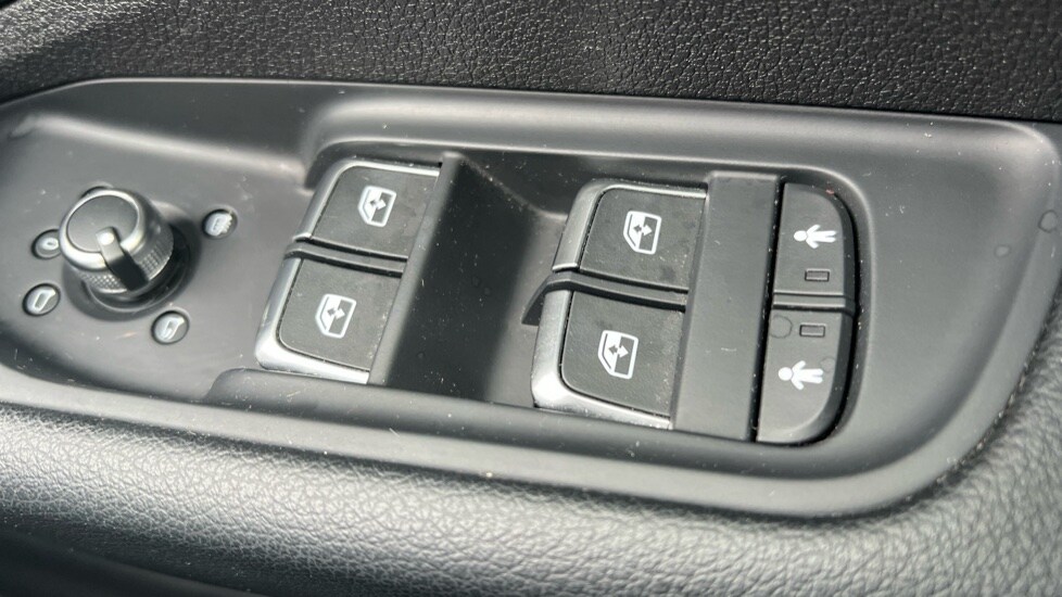 Used Audi Q2 2024 for sale - 76428106: Photo 54