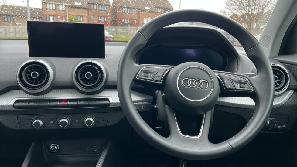 Used Audi Q2 2023 for sale - 76796259: Photo 12