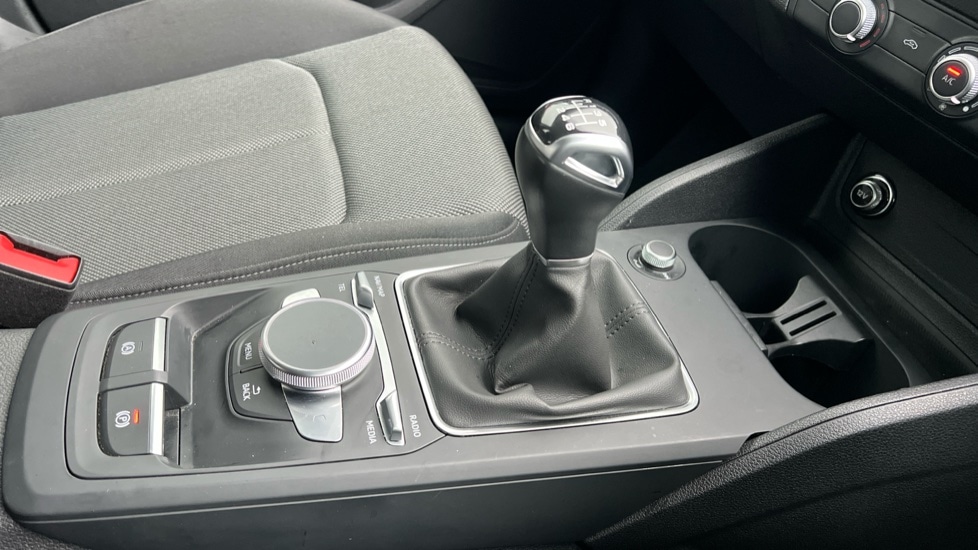 Used Audi Q2 2023 for sale - 76796259: Photo 27