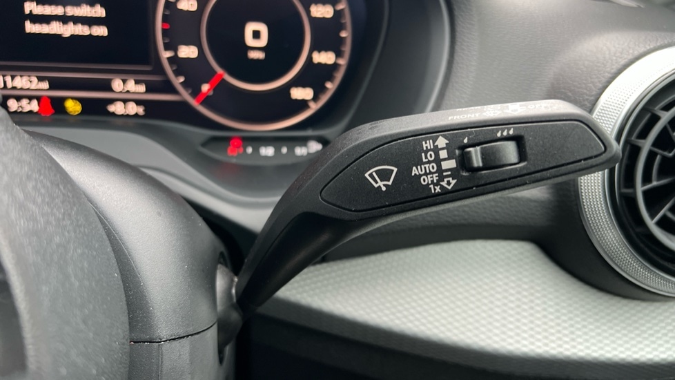 Used Audi Q2 2023 for sale - 76796259: Photo 30