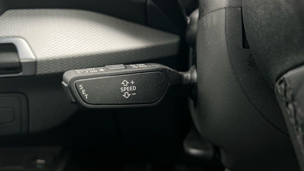 Used Audi Q2 2023 for sale - 76796259: Photo 42