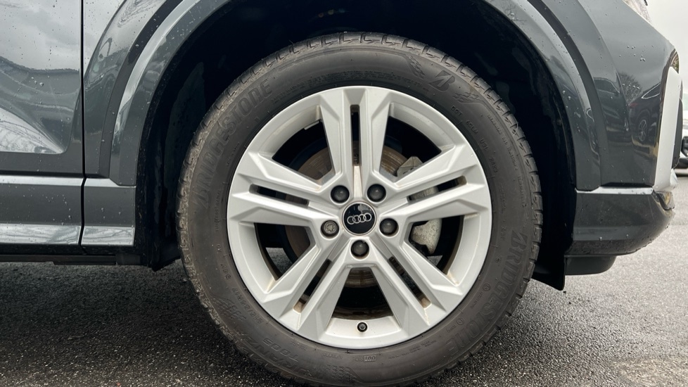 Used Audi Q2 2023 for sale - 76796259: Photo 5