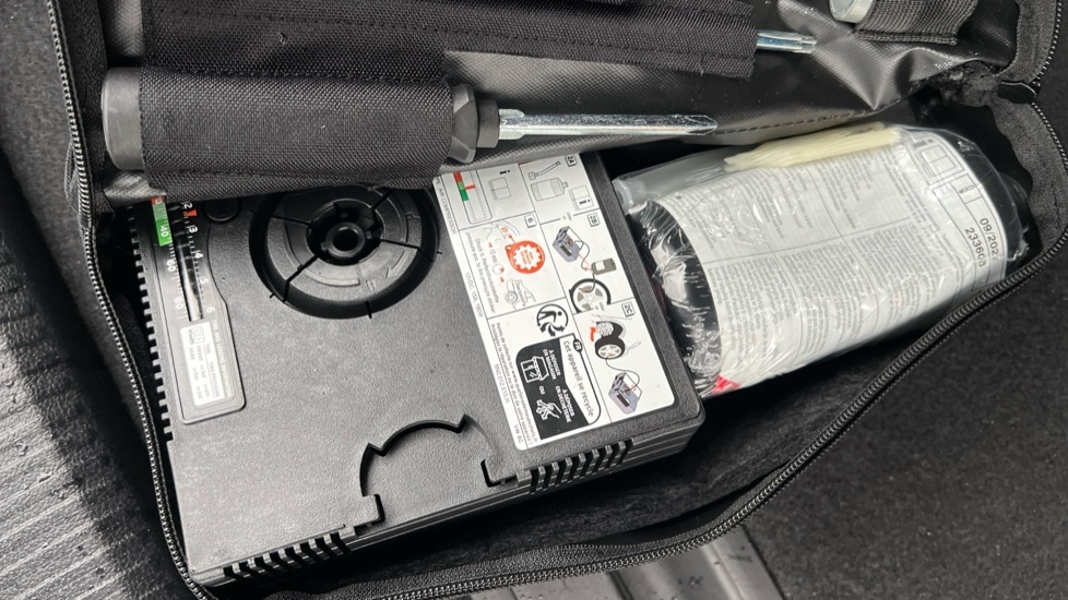 Used Audi Q2 2023 for sale - 76796259: Photo 57